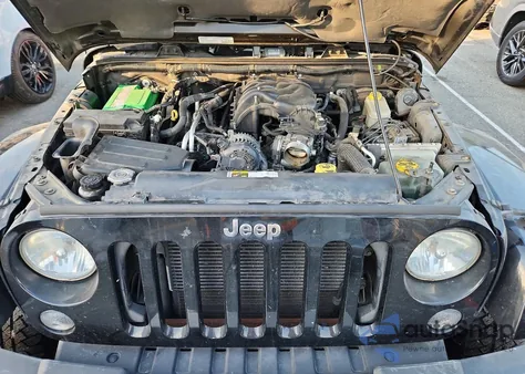 2014 Jeep Wrangler Unlimited Sahara из США, поврежденный, VIN 1C4HJWEG8EL257406